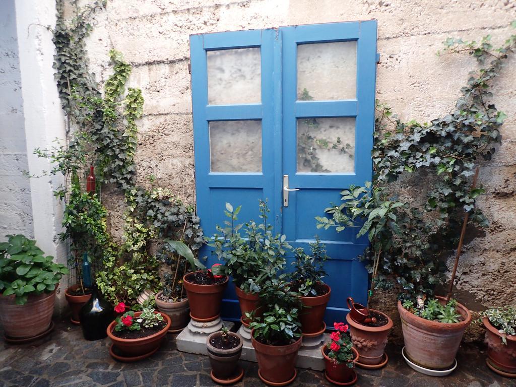 Apartments & Rooms Little Rock Mostar Exterior foto